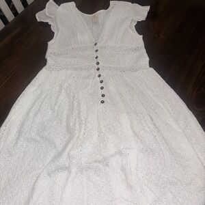 Raga Anthropologie M White Juhi Luna Eyelet Button Down Flutter Sleeve Maxi